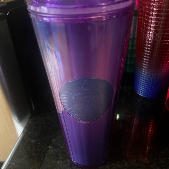 24 Starbucks Cups! - Picture 8 of 10